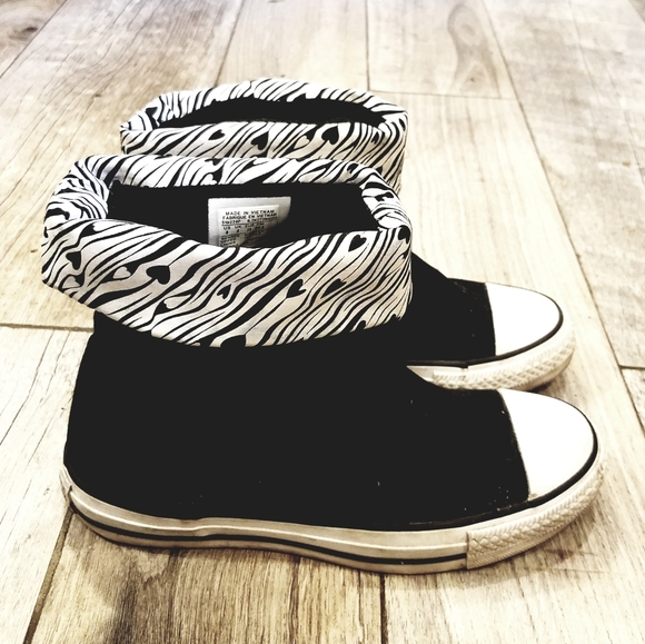 Chuck Taylor converse black casual booties sz 8 - Picture 8 of 8